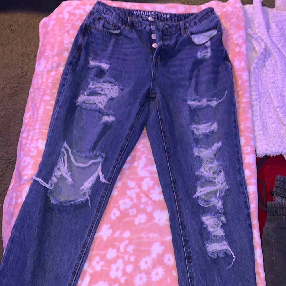 Vanilla star ripped jeans - size 11